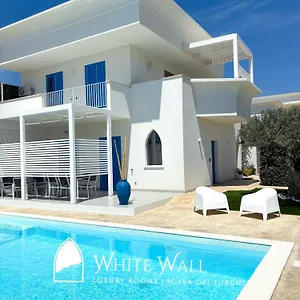 White Luxury Scala Dei Turchi Apartment